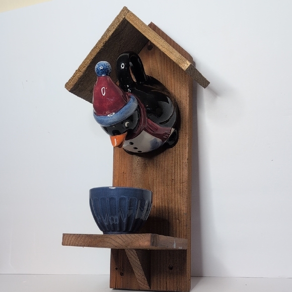 Other - Rustic Wooden Handmade Bird Feeder Penguin With The Birds